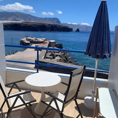 Touch The Sea Apartment