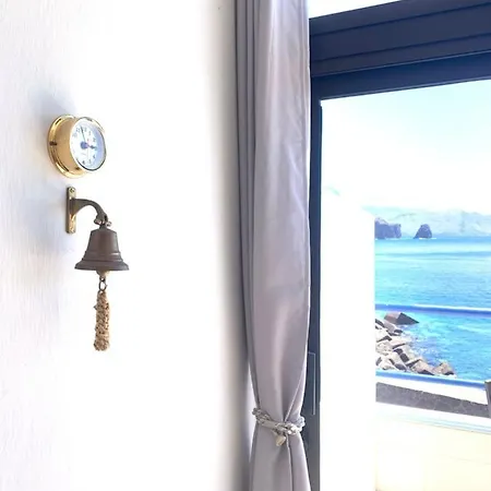 Touch The Sea Apartament *